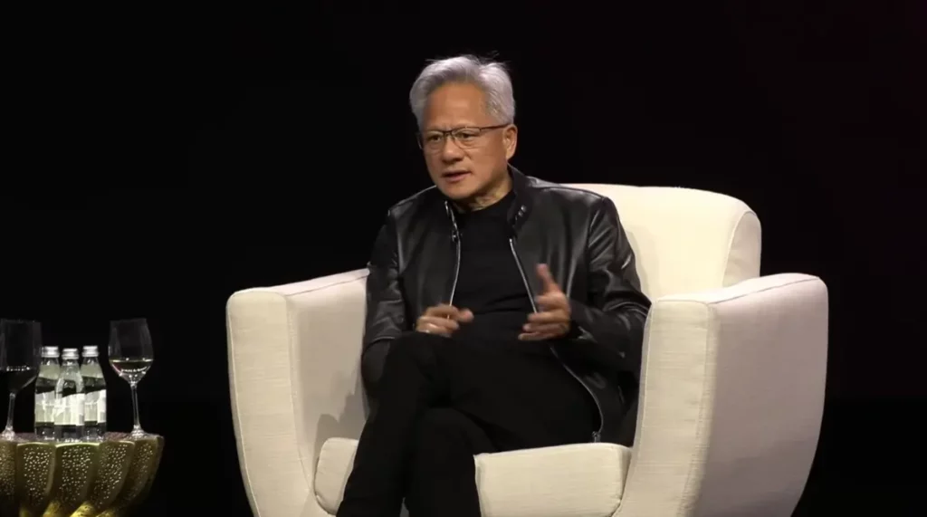 黃仁勳談「AI工廠」時代來臨：從寫程式到創造數位勞動力，企業須重塑核心競爭力